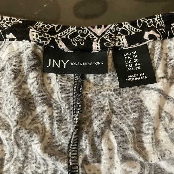 Jones New York Women’s Black and White,Pink Paisley Floral Blouse Size X1 boho - Picture 7 of 13